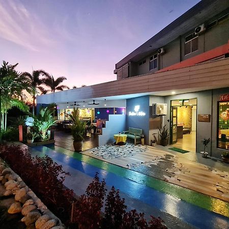 Treeline Urban Inn Kota Kinabalu Ngoại thất bức ảnh