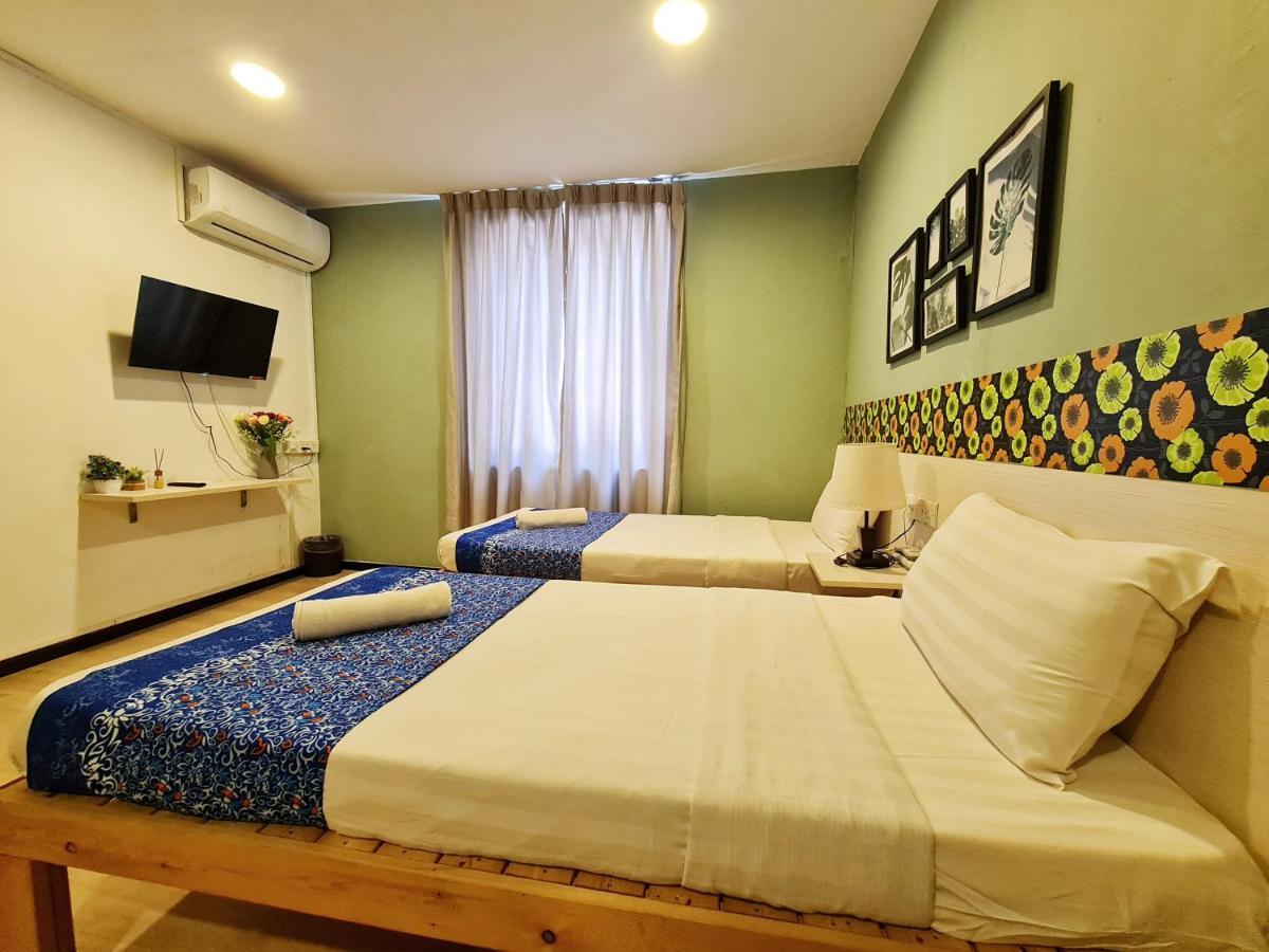 Treeline Urban Inn Kota Kinabalu Ngoại thất bức ảnh