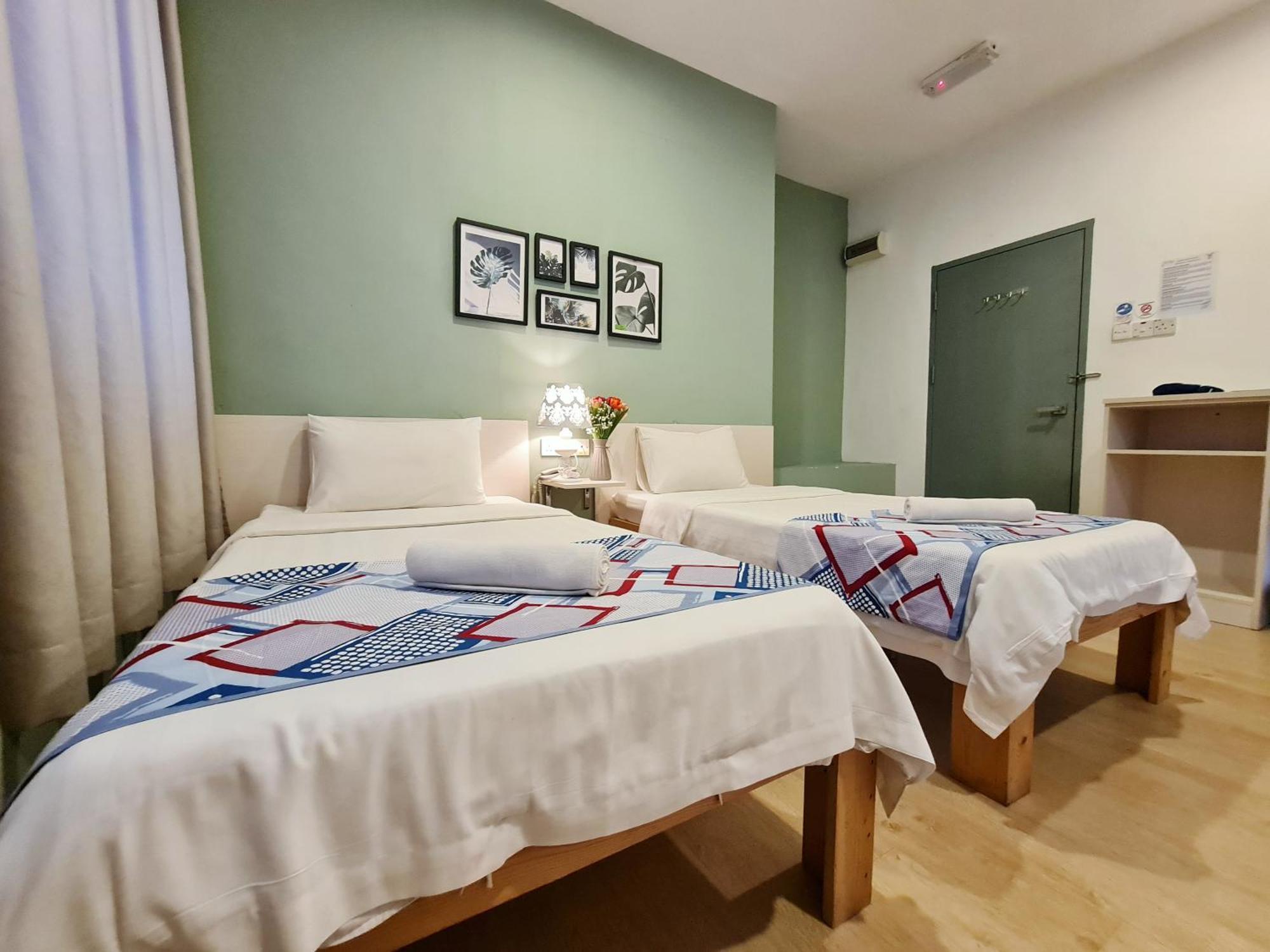 Treeline Urban Inn Kota Kinabalu Ngoại thất bức ảnh